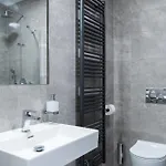Urban Oasis Apartamento *